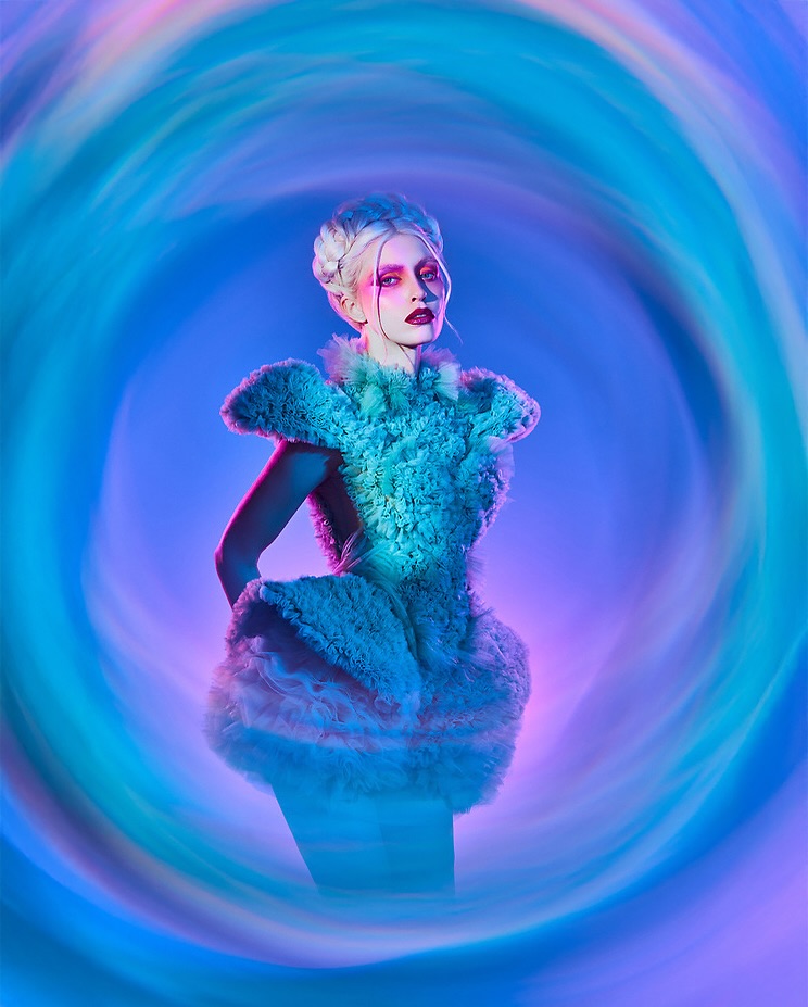 Lindsay Adler editorial picture shot with a Halo filter